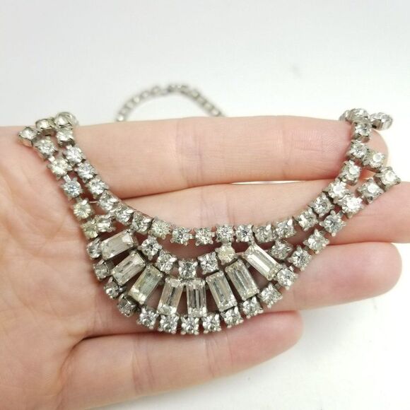Vintage Kramer Rhinestone Collar Necklace, Silver Tone Sparkle, Estate - Picture 7 of 9